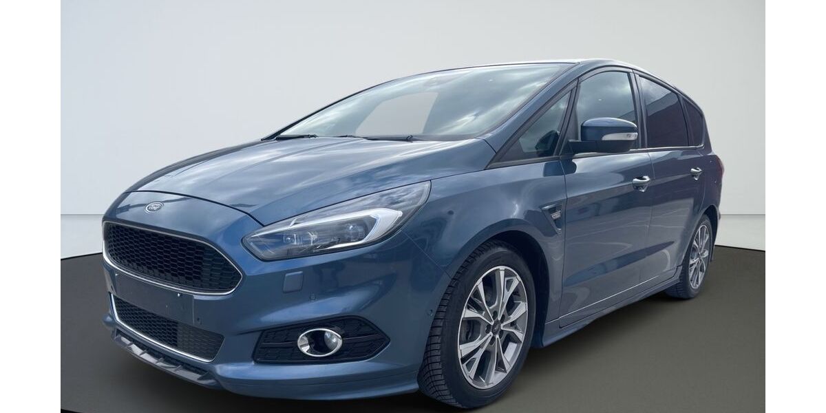 Ford S-Max 158.000 km 15.900 &euro; Berlin 13587