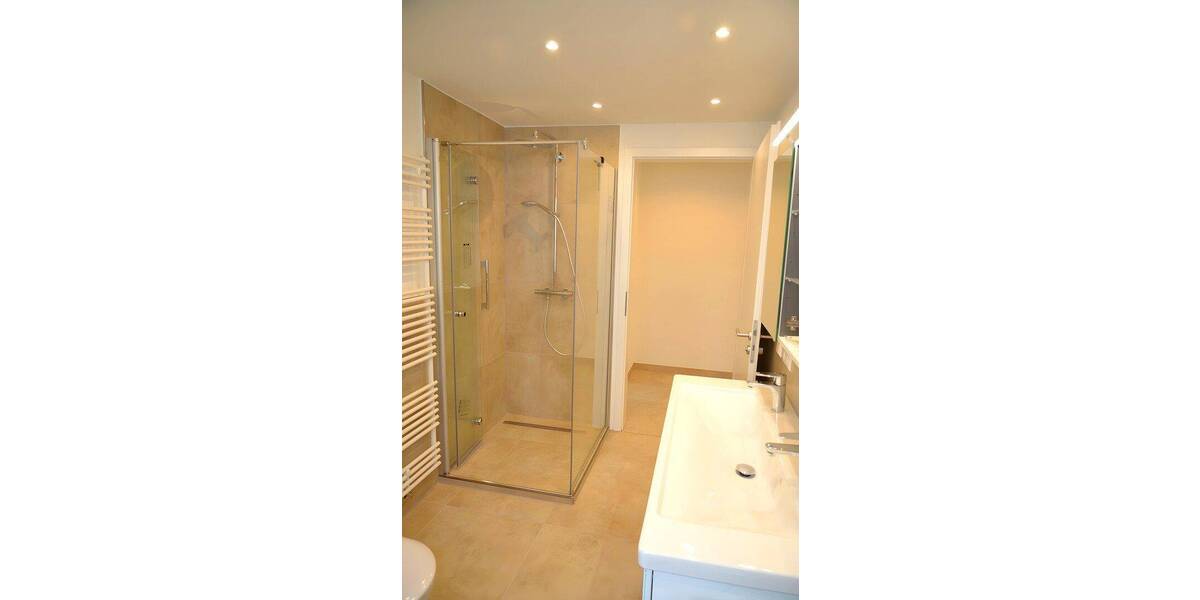Etagenwohnung Leinfelden-Echterdingen Leinfelden - 5 Zimmer, 126 m&sup2;, 2.380&euro; | Angebot:26877217