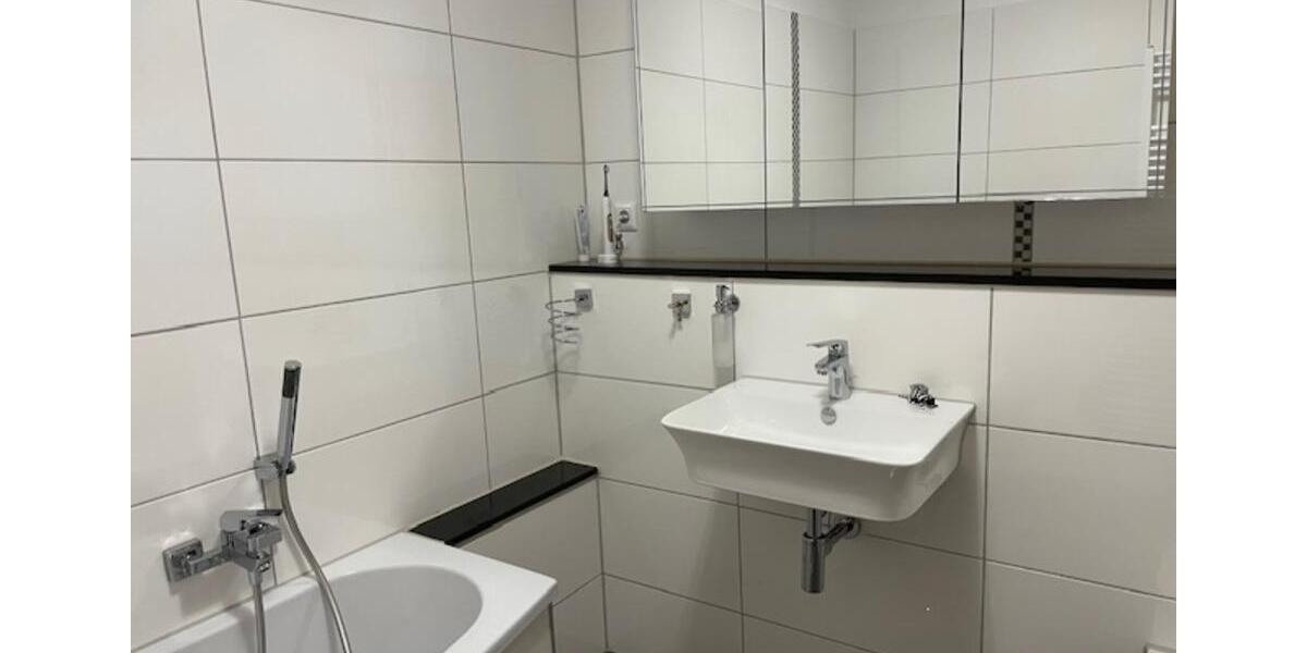 Erdgeschoßwohnung Köln Porz - 4 Zimmer, 100 m&sup2;, 350.000&euro; | Angebot:24572109