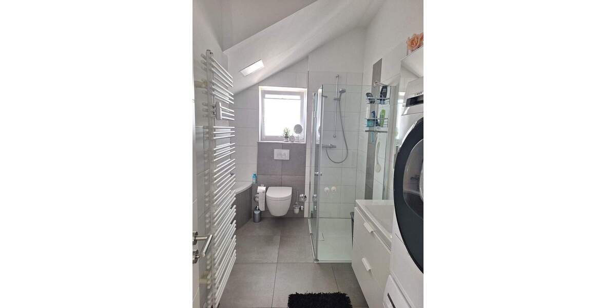 88048 Friedrichshafen Bodensee Einladendes Zuhause in idyllischer Lage 4 Wohneinheiten 2 Garagen 2 Stellplätze 1 zimmer