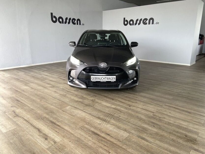 Yaris