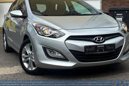 Hyundai i30 49.964 km 9.990 &euro; Berlin - Pankow 13187