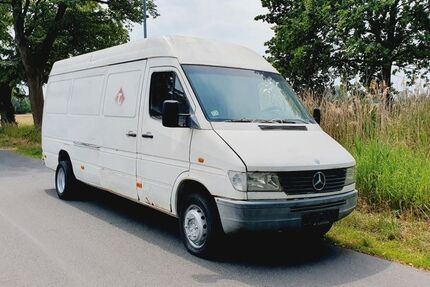 Mercedes-Benz Sprinter 175.665 km 4.800 &euro; Berlin 13629