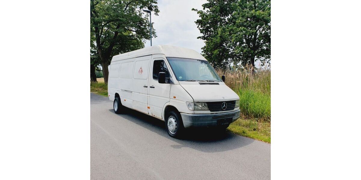 Mercedes-Benz Sprinter 175.665 km 4.800 &euro; Berlin 13629