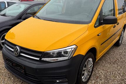 VW Caddy 122.300 km 18.990 € Nürnberg 90431