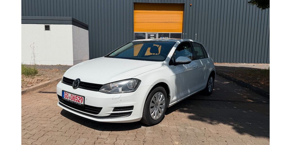 VW Golf 226.971 km 10.698 &euro; Göttingen 37079