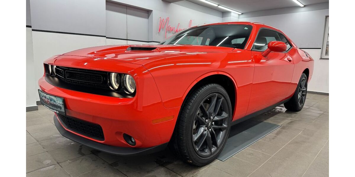 Dodge Challenger 19.877 km 34.880 &euro; München 81243