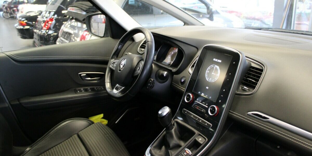Renault Scenic ENERGY TCe 130 BOSE EDITION 52.334 km 11.980 &euro; Euskirchen 53881