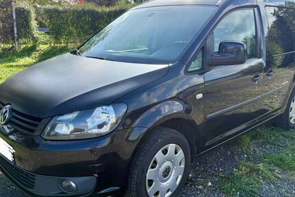 VW Caddy 174.000 km 6.700 &euro; Erlensee 63526