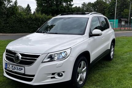 VW Tiguan 216.500 km 5.999 &euro; Salzgitter 38226