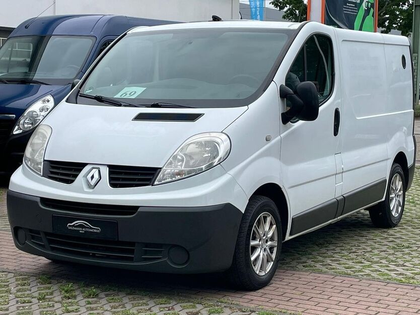 Renault Trafic 199.000 km 6.999 € Berlin 13088