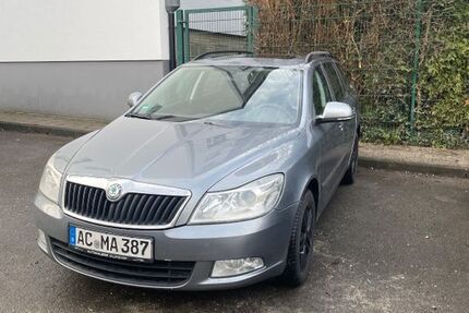 Skoda Octavia 232.500 km 3.600 &euro; Aachen-Brand 52078