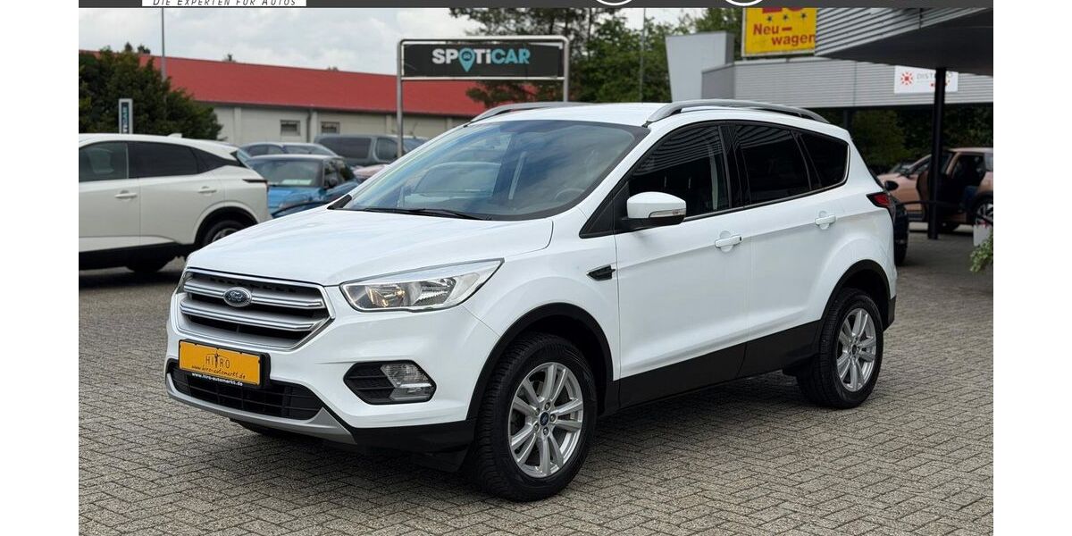 Ford Kuga 42.037 km 14.990 &euro; Leer 26789