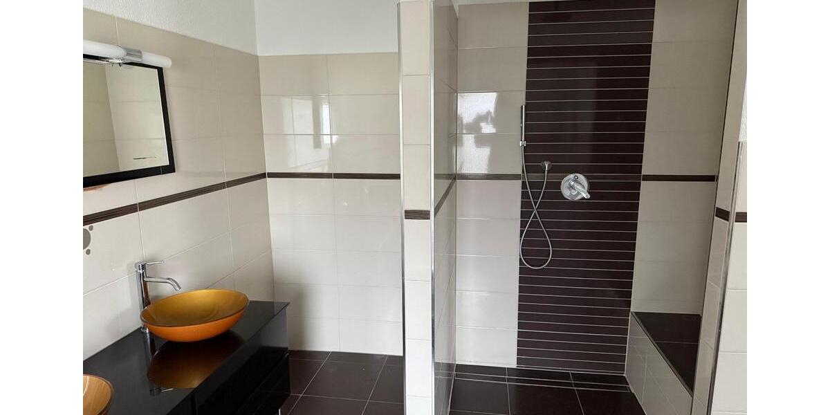 Einfamilienhaus Bad Liebenstein - 7 Zimmer, 270 m&sup2;, 295.000&euro; | Angebot:25612458