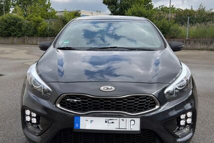 Kia ceed / Ceed 83.000 km 15.999 &euro; Ludwigshafen am Rhein 67067