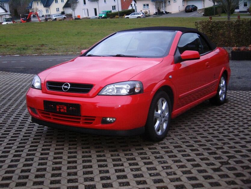 Opel Astra 32.200 km 8.650 € Wallenborn 54570