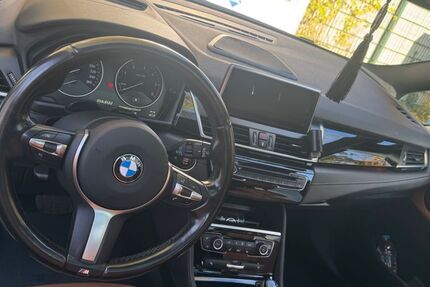 BMW 220 Gran Tourer 171.000 km 15.999 &euro; Berlin 12205