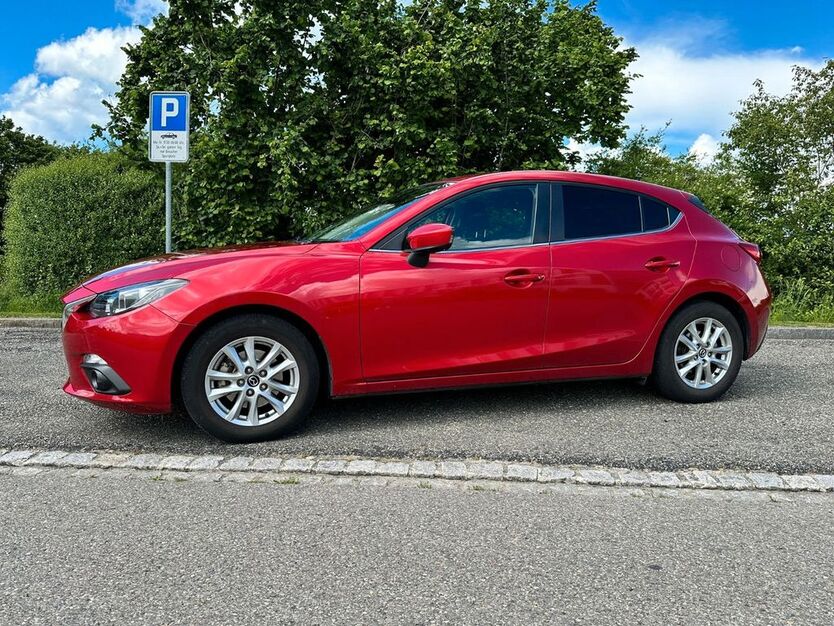 Mazda 3 82.000 km 12.995 € Reichenau 78479