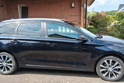 Hyundai i30 100.000 km 11.800 &euro; Bohmte 49163