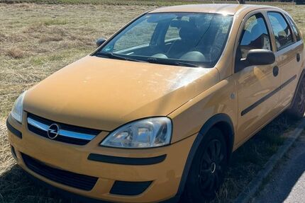 Opel Corsa 145.757 km 1.100 &euro; Klipphausen 01665