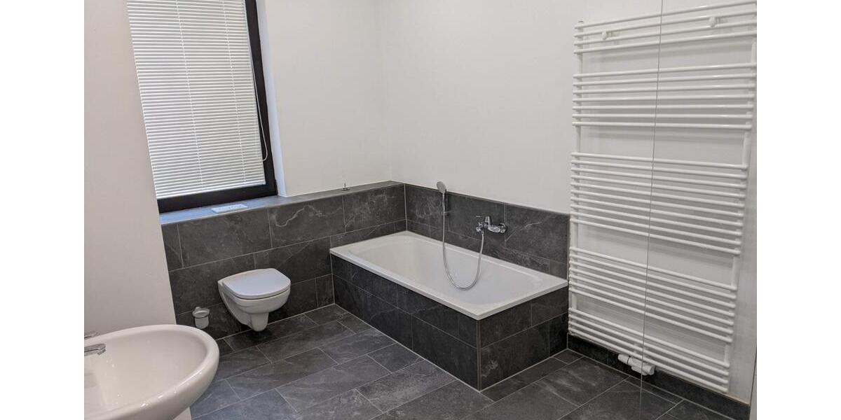 Erdgeschoßwohnung Saarlouis - 3 Zimmer, 108 m&sup2;, 280.000&euro; | Angebot:26184032