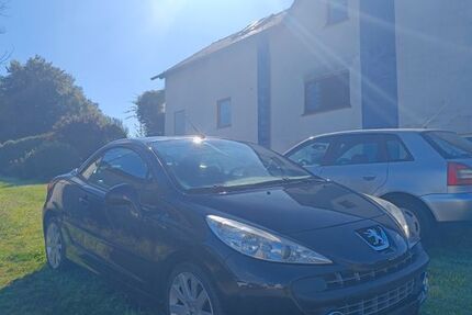 Peugeot 207 118.900 km 4.500 € Reinsfeld 54421