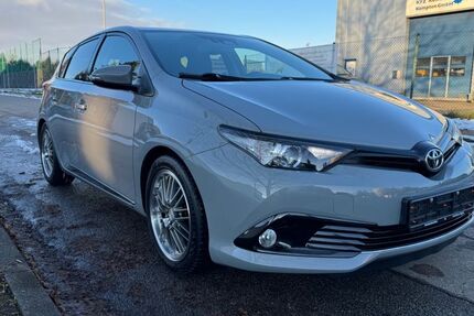 Toyota Auris 86.600 km 13.200 &euro; Durach 87471