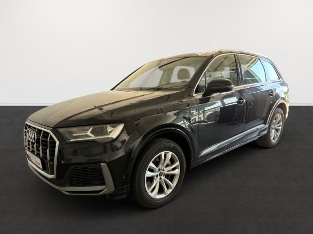 Q7