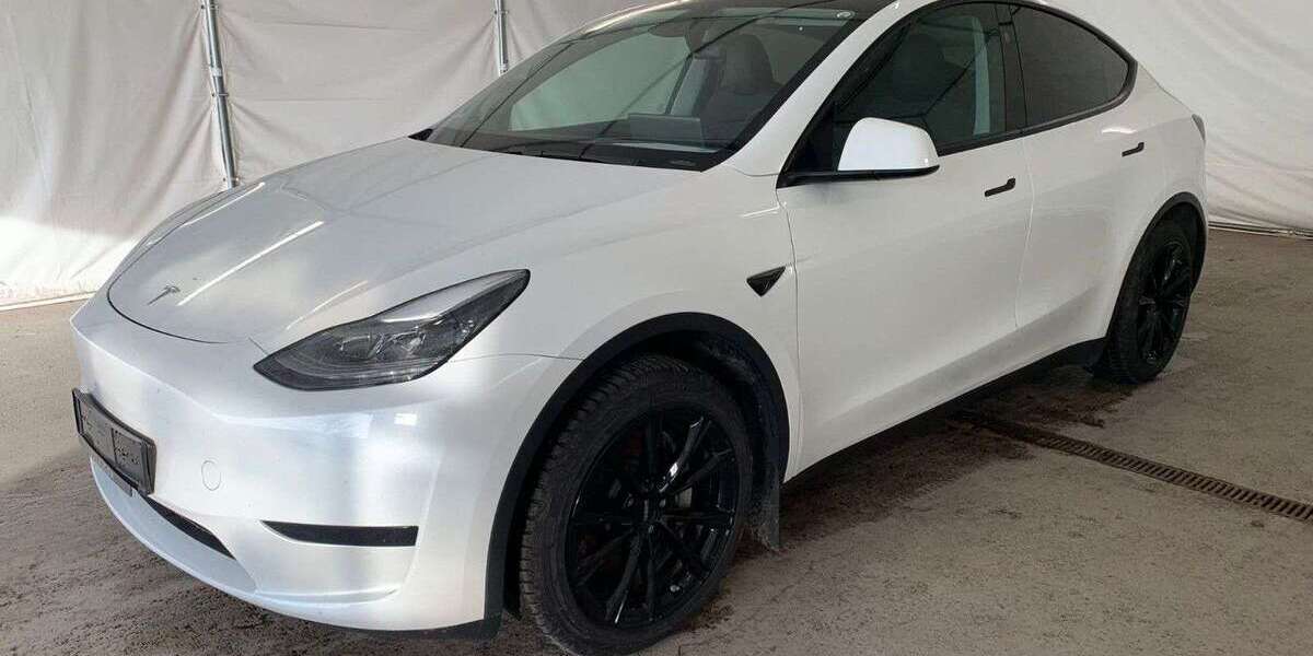 Tesla Model Y 34.956 km 36.450 &euro; Herges-Hallenberg 98587