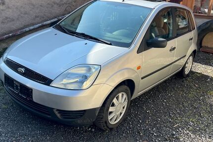 Ford Fiesta 108.889 km 2.299 &euro; Eschenau 97478