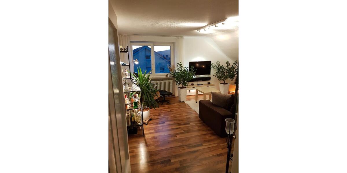 Dachgeschoßwohnung Hallstadt - 3 Zimmer, 70 m&sup2;, 199.000&euro; | Angebot:26990896