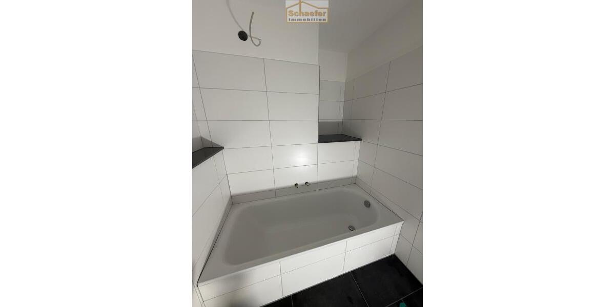 Erstbezug nach Sanierung: 3 Zi Wohnung in der Innenstadt mit Balkon - Etagenwohnung Soest | Angebot:26634701