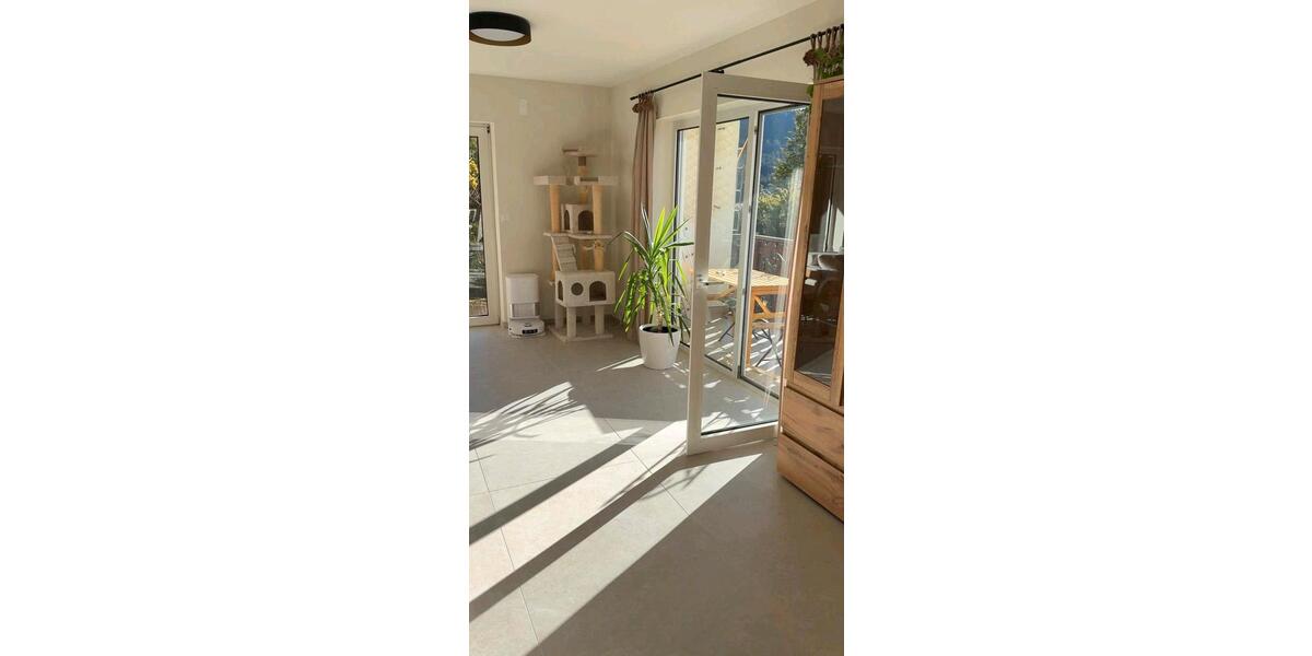 Einfamilienhaus Albstadt Gemarkung Onstmettingen - 9 Zimmer, 220 m&sup2;, 628.000&euro; | Angebot:26889304
