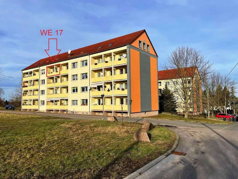 Wohnung zum Mieten in Königshain-Wiederau 360 € 64.99 m²