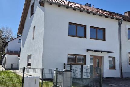 Haus Waldkraiburg - 5 Zimmer, 175 m&sup2;, 659.000&euro; | Angebot:26765972