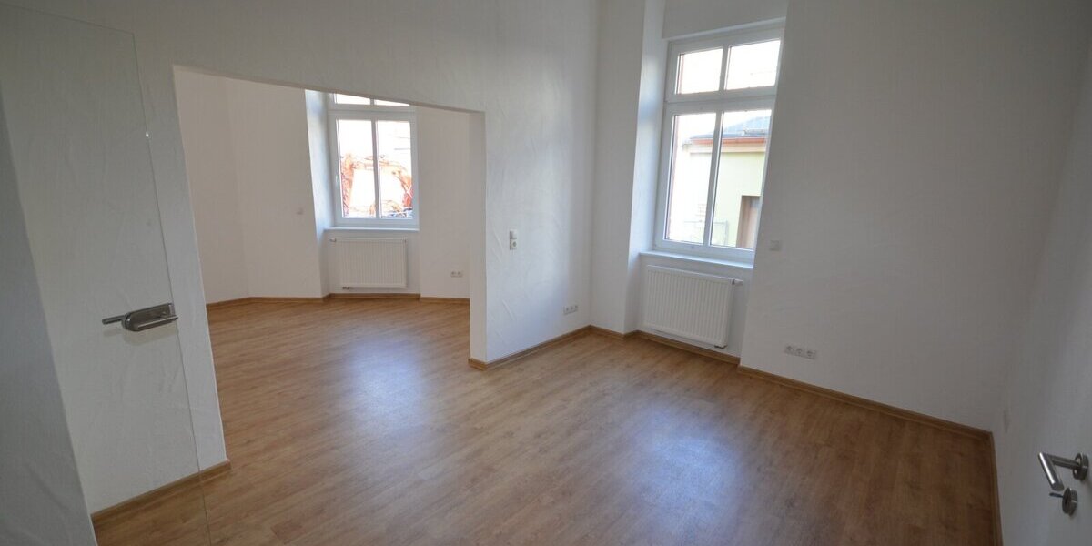 Eine wunderschoene Altbauwohnung in zentraler Stadtlage. - Erdgeschoßwohnung Neustadt Kernstadt | Angebot:20827926
