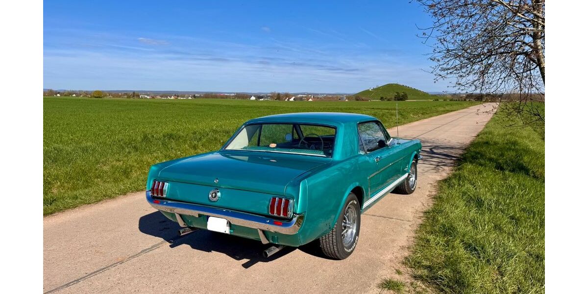 Ford Mustang 70.000 km 29.900 &euro; Fürth 90768
