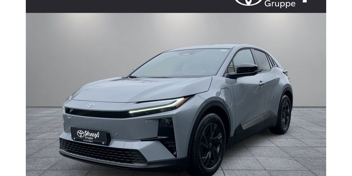 Toyota C-HR 2.500 km 42.990 &euro; Würzburg 97076
