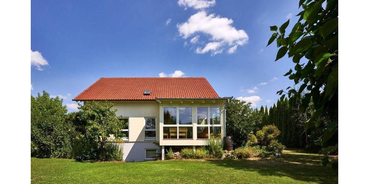 Einfamilienhaus Lauingen (Donau) Lauingen - 4 Zimmer, 225 m&sup2;, 820.000&euro; | Angebot:26731022