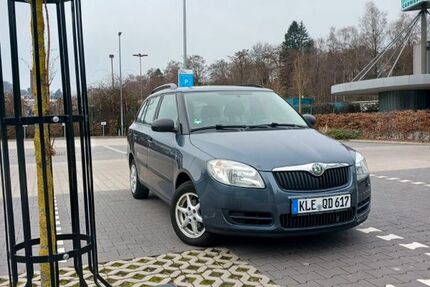 Skoda Fabia 205.000 km 2.390 &euro; Wuppertal 42105