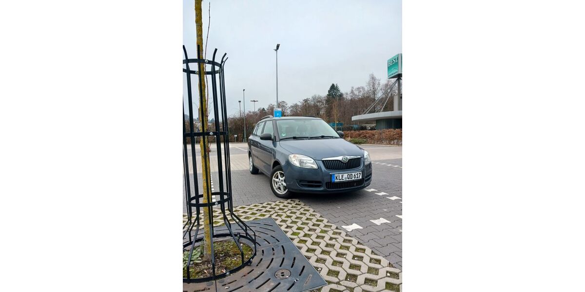 Skoda Fabia 205.000 km 2.390 &euro; Wuppertal 42105