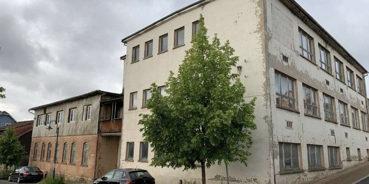 Haus zum Kaufen in Geratal 109.000 € 200 m² 6 zimmer