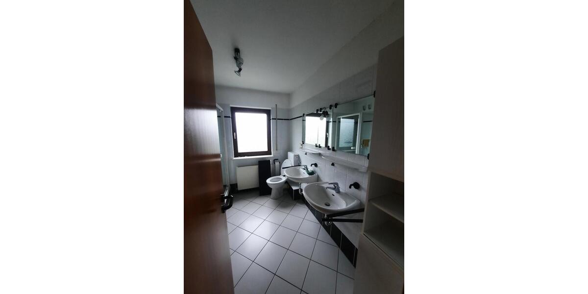 Doppelhaushälfte Weimar (Lahn) - 5 Zimmer, 114 m&sup2;, 315.000&euro; | Angebot:25393658