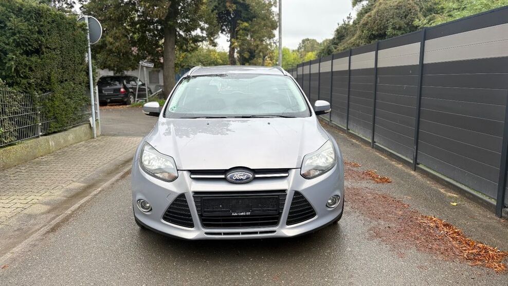 Ford Focus 170.256 km 3.900 € Zeitz 06712