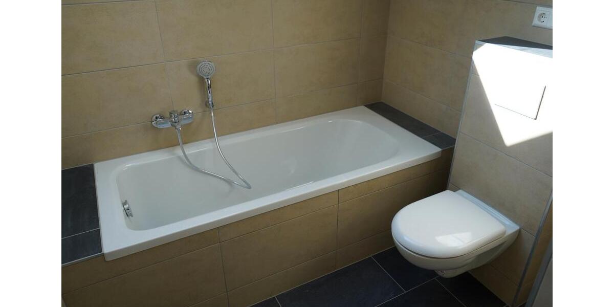 Dachgeschoßwohnung Haldensleben - 2 Zimmer, 50 m&sup2;, 550&euro; | Angebot:26393084