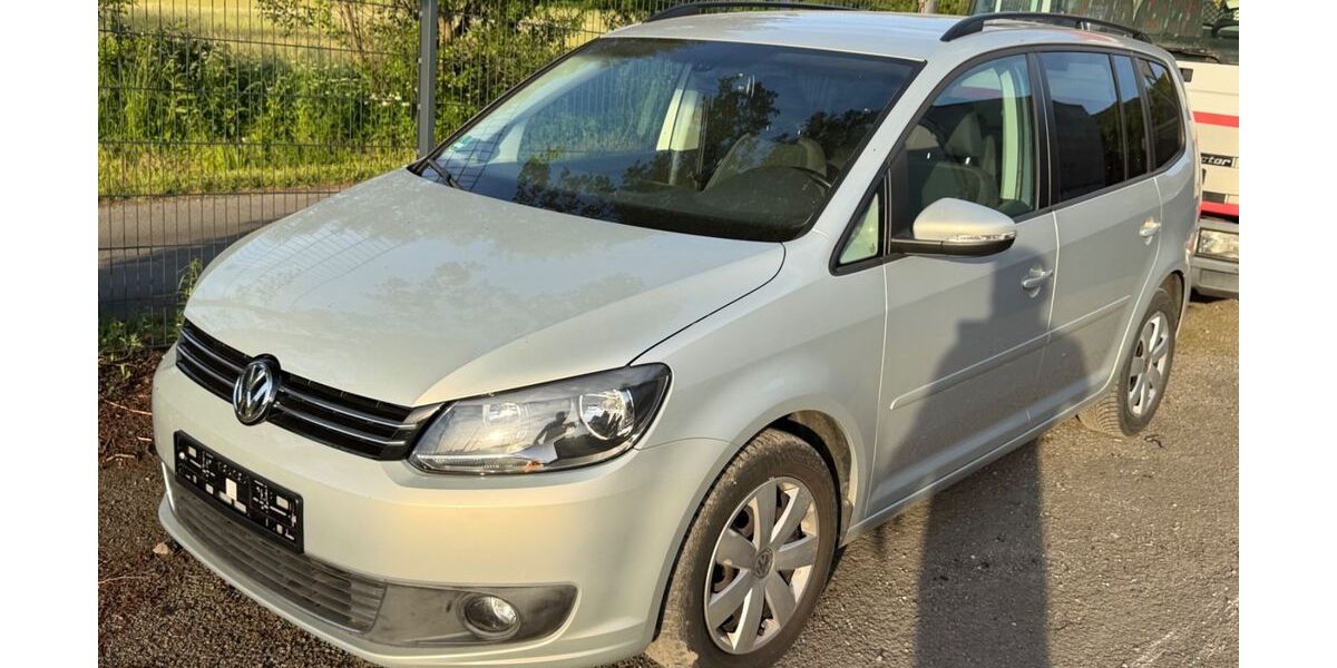 VW Touran 73.000 km 4.990 &euro; Wetter Ruhr 58300