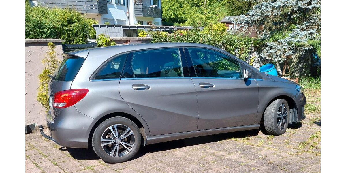 Mercedes-Benz B 200 44.000 km 16.500 &euro; Lorch 73547