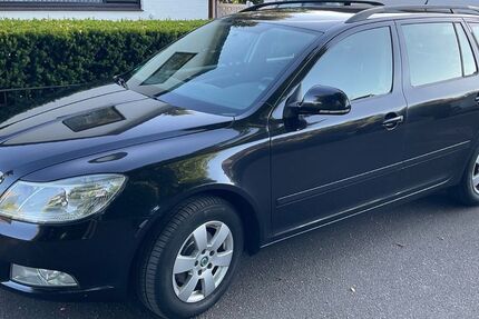 Skoda Octavia 179.500 km 5.499 € Schenefeld 22869