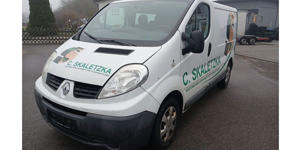 Renault Trafic 206.000 km 5.900 &euro; Schorndorf 73614