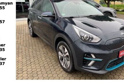 Kia Niro 39.998 km 23.440 € Treuchtlingen-Wettelsheim 91757